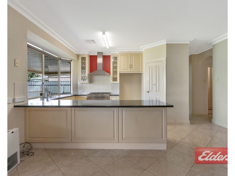 21 Ames Drive, Evanston Park SA 5116