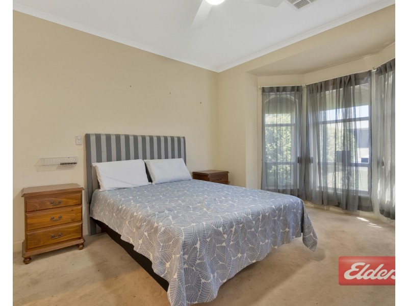 21 Ames Drive, Evanston Park SA 5116