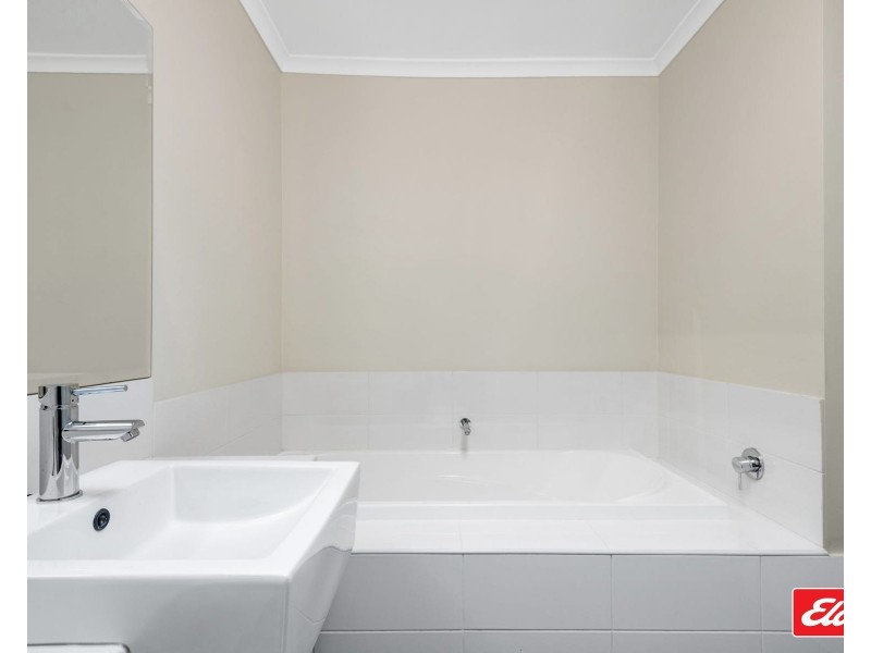 2 Davey Lane, Evanston Gardens SA 5116