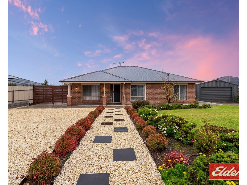 27 Carlisle Street, Williamstown SA 5351