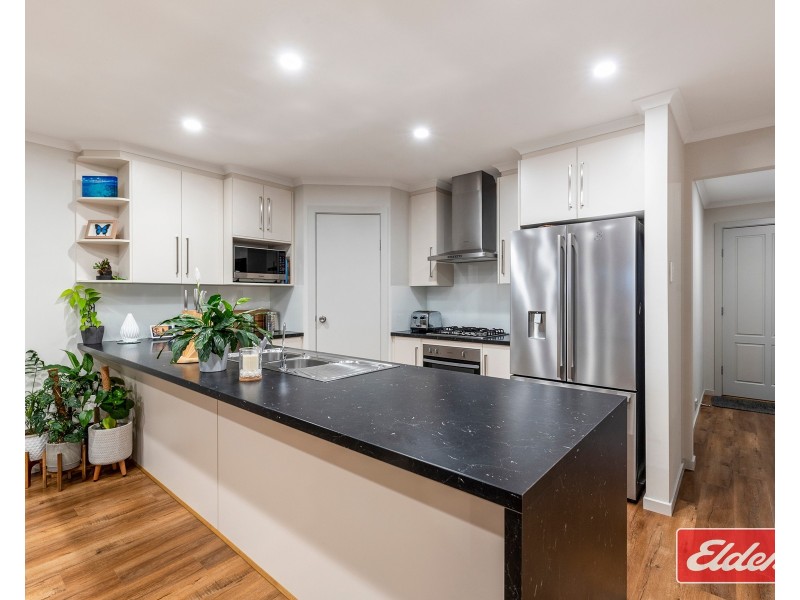 27 Carlisle Street, Williamstown SA 5351