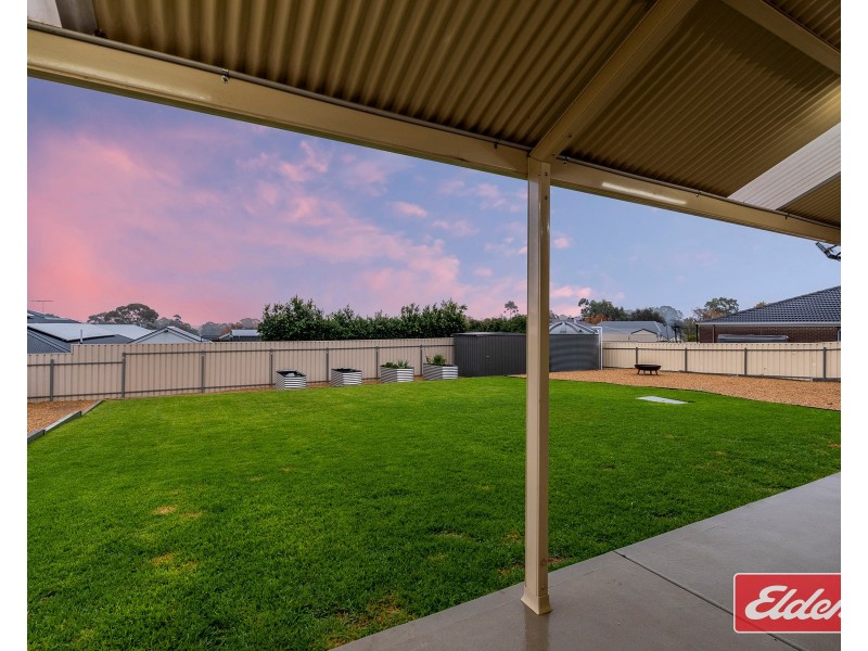 27 Carlisle Street, Williamstown SA 5351