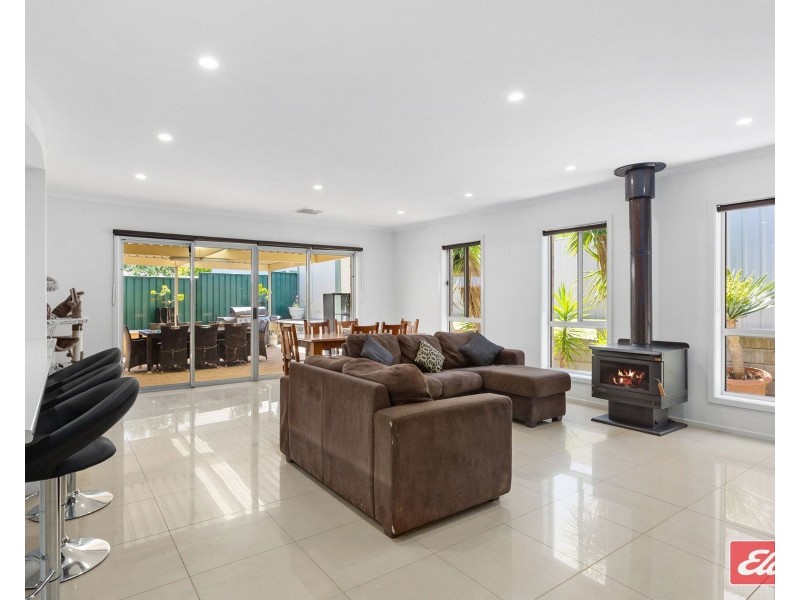 8 Gangell Court, Williamstown SA 5351