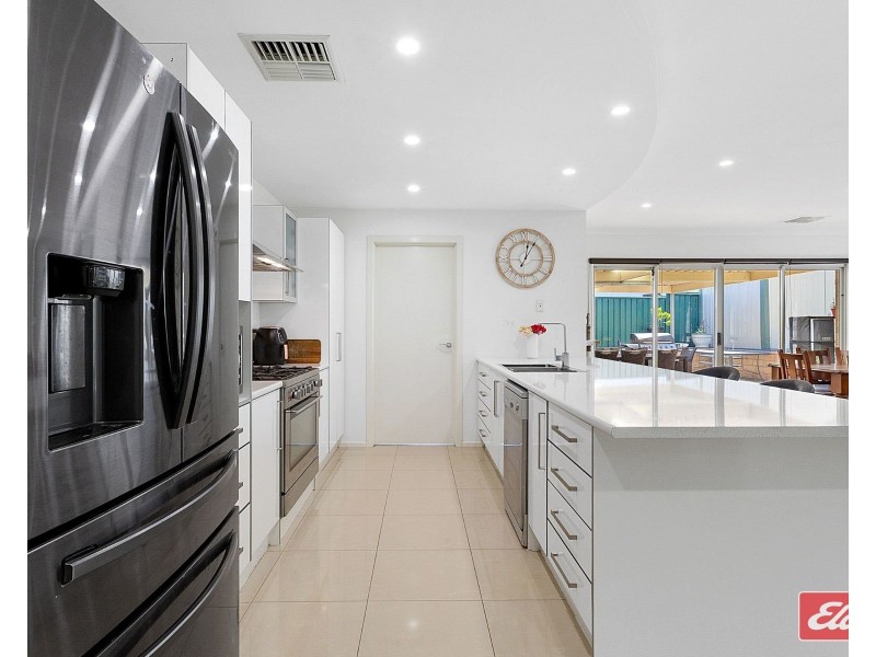 8 Gangell Court, Williamstown SA 5351