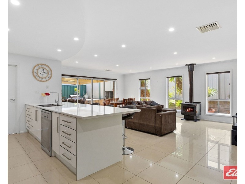 8 Gangell Court, Williamstown SA 5351