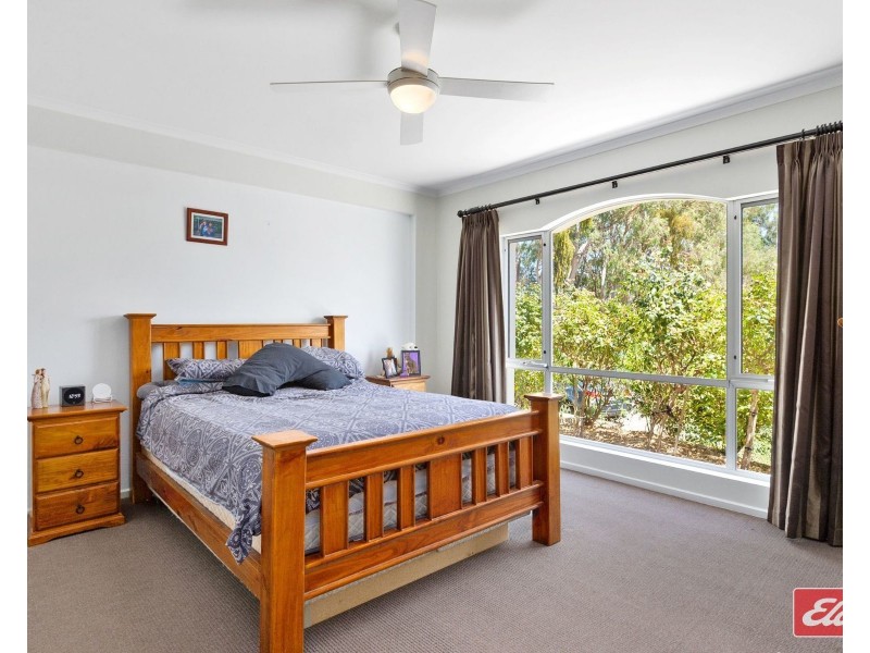 8 Gangell Court, Williamstown SA 5351