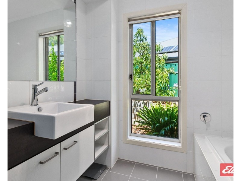 8 Gangell Court, Williamstown SA 5351