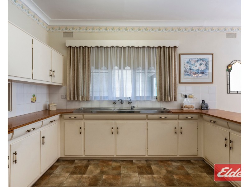 32 Freeman Avenue, Tranmere SA 5073