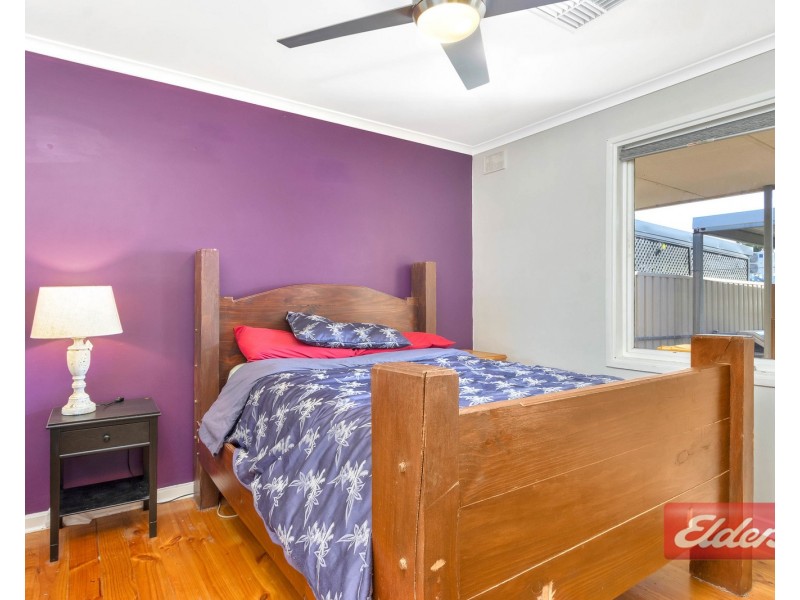 4 Bacton Street, Evanston SA 5116