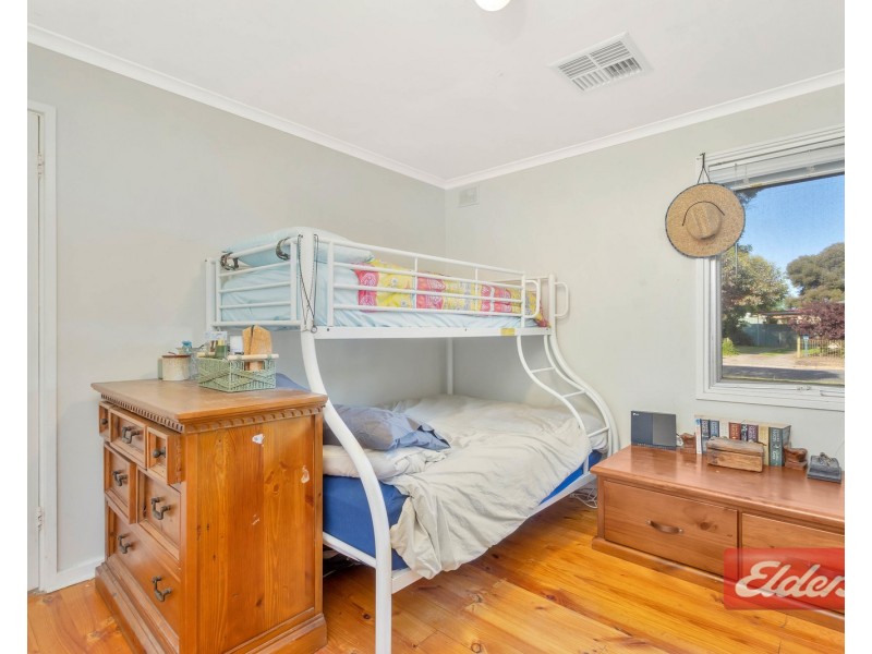 4 Bacton Street, Evanston SA 5116