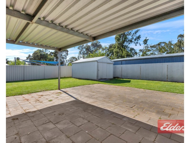 4 Bacton Street, Evanston SA 5116