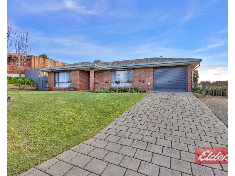 33 Bassett Crescent, Gawler East SA 5118