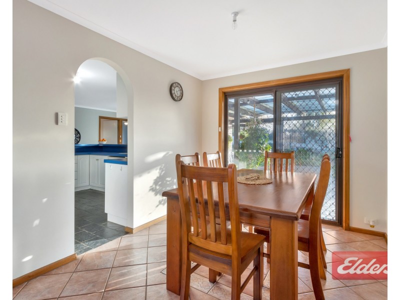 33 Bassett Crescent, Gawler East SA 5118