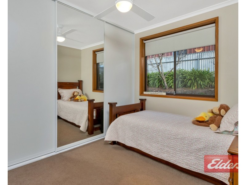 33 Bassett Crescent, Gawler East SA 5118