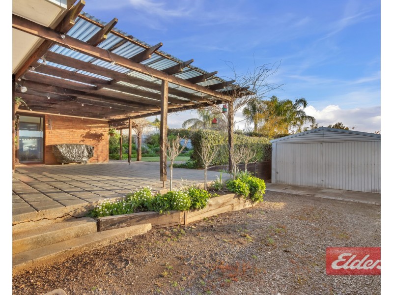 33 Bassett Crescent, Gawler East SA 5118