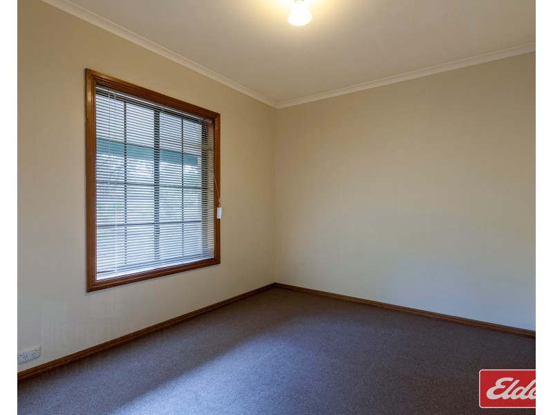 1/4 Church Street, Williamstown SA 5351