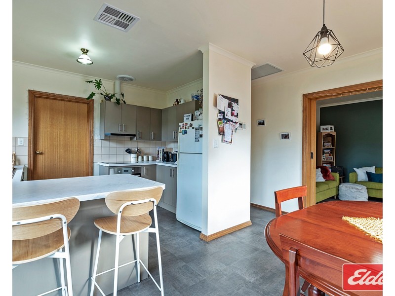 1/4 Church Street, Williamstown SA 5351