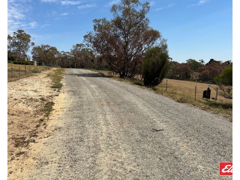 Lot 743 Needles Road, Williamstown SA 5351