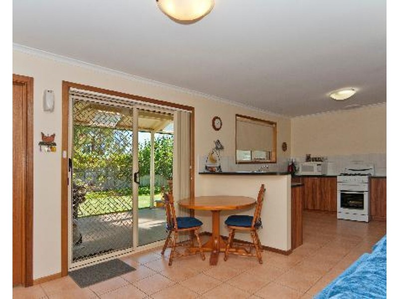 8 Robinson Road, Willaston SA 5118