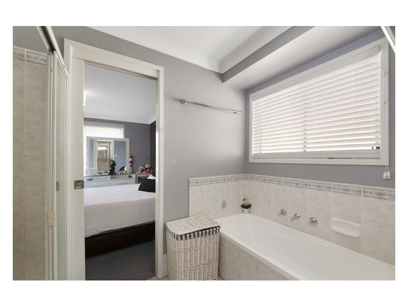 21 Tulich Ave, Prestons NSW 2170
