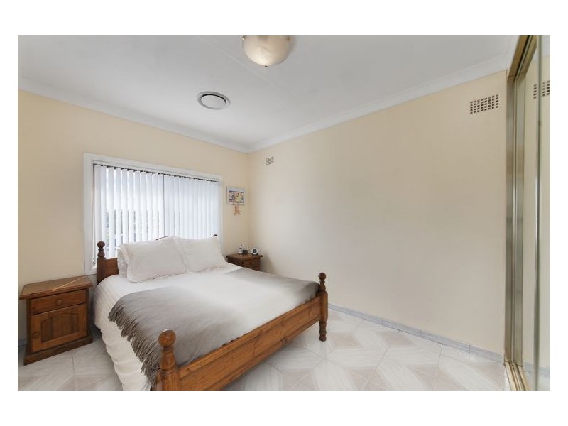 67 Wetherill street, Smithfield NSW 2164