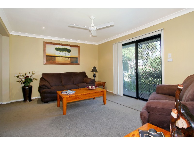 17 Hatfield Road, Canley Heights NSW 2166