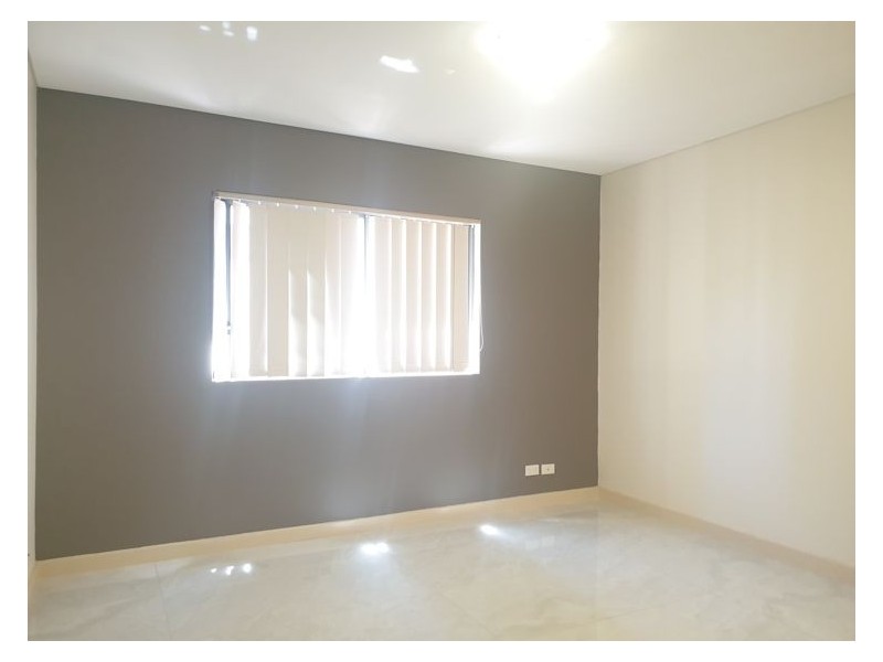 27/5-7 Northumberland St, Liverpool NSW 2170