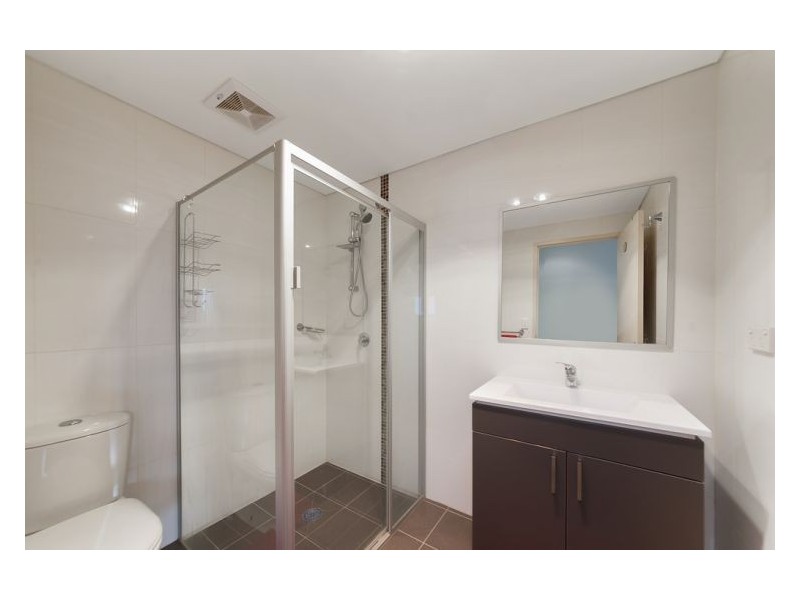 27/5-7 Northumberland St, Liverpool NSW 2170