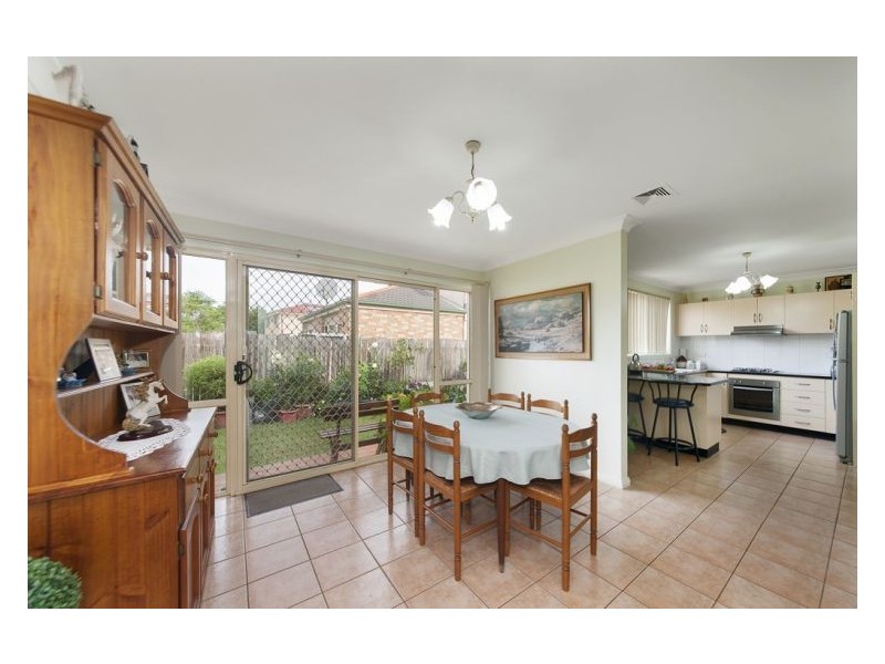 4 Sunrise Place, Horningsea Park NSW 2171