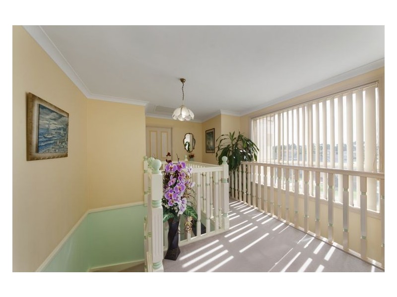 4 Sunrise Place, Horningsea Park NSW 2171