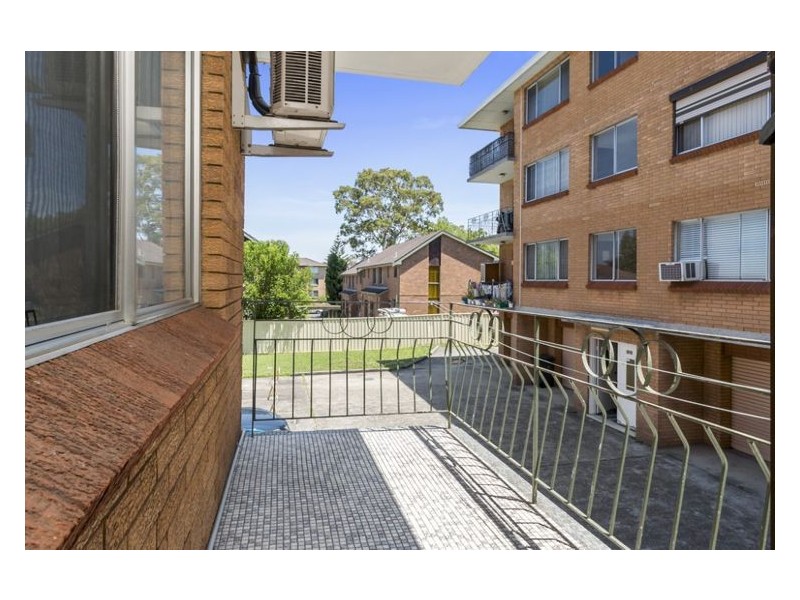 1/49-51 Station Street, Fairfield NSW 2165