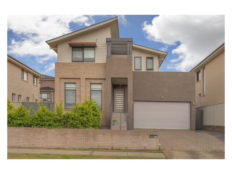 50 Thistle Circuit, Green Valley NSW 2168