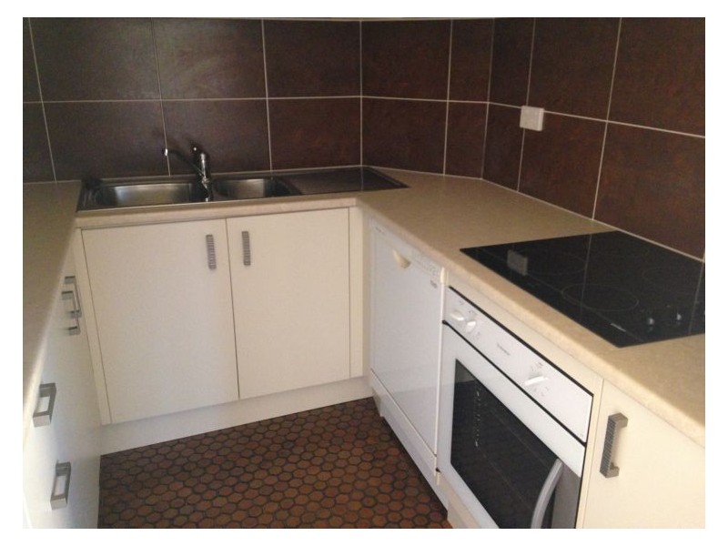 10/13 Hart Street, Warwick Farm NSW 2170