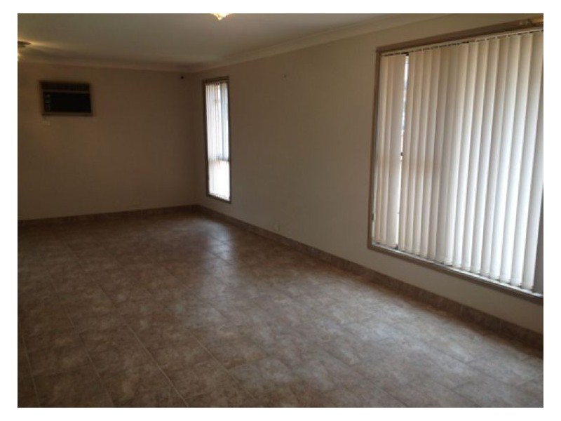 3 Dundas Place, Wakeley NSW 2176