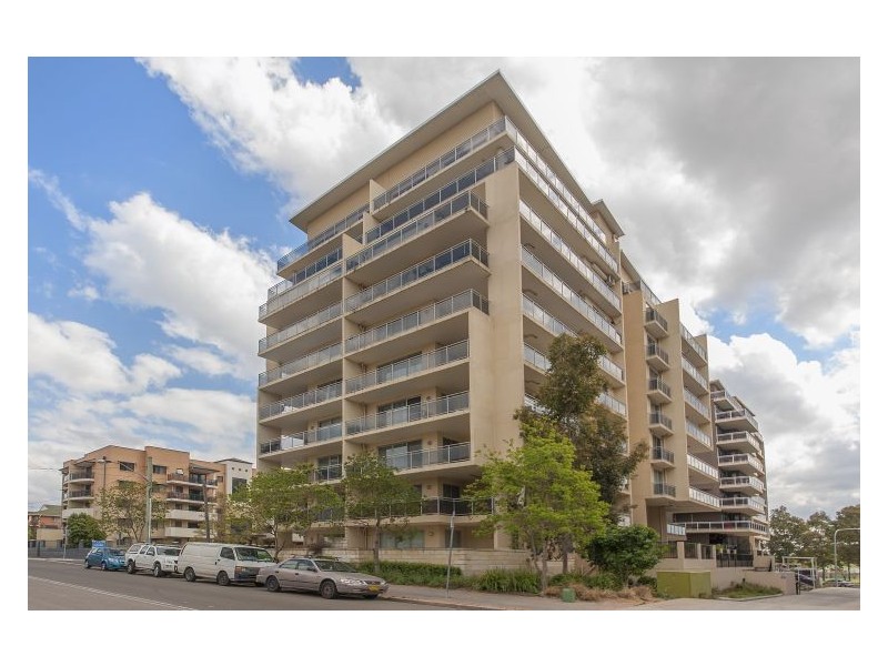 8/49 Lachlan Street, Liverpool NSW 2170