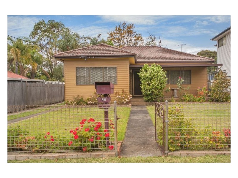 27 Rosemont Ave, Smithfield NSW 2164