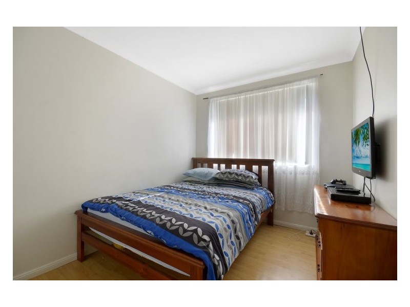 18/168 Sandal Cres, Carramar NSW 2163