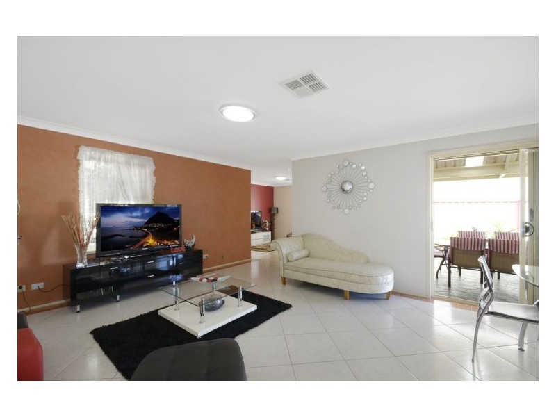 5 Wardia Street, Glenwood NSW 2768