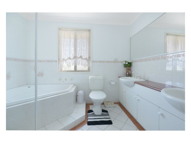 5 Wardia Street, Glenwood NSW 2768