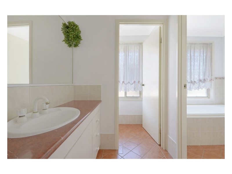 5 Wardia Street, Glenwood NSW 2768