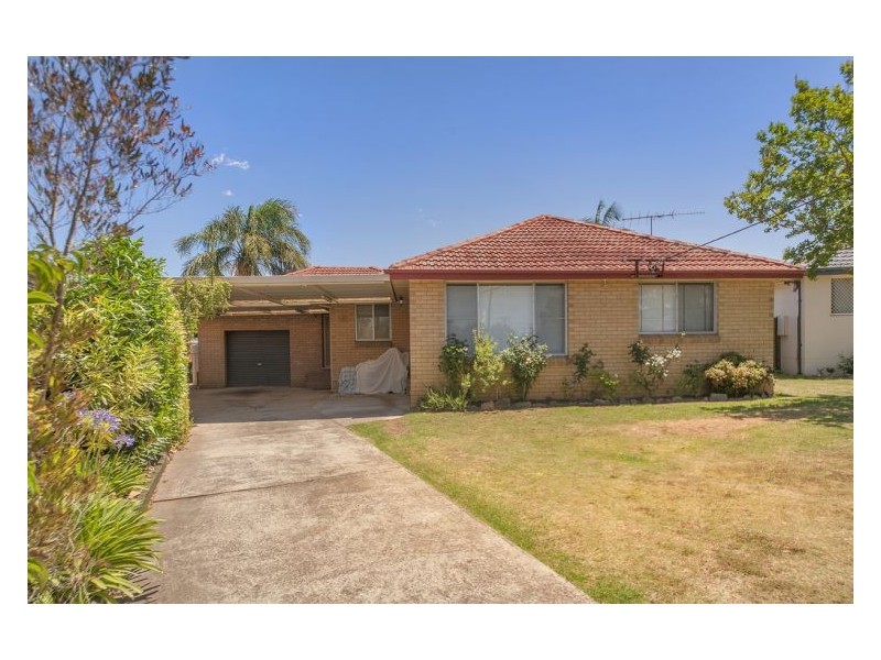 9 Greenvale Street, Fairfield West NSW 2165