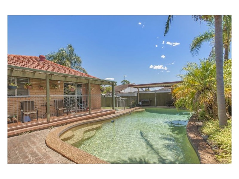 9 Greenvale Street, Fairfield West NSW 2165