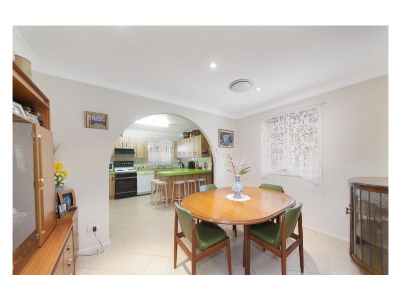 9 Greenvale Street, Fairfield West NSW 2165