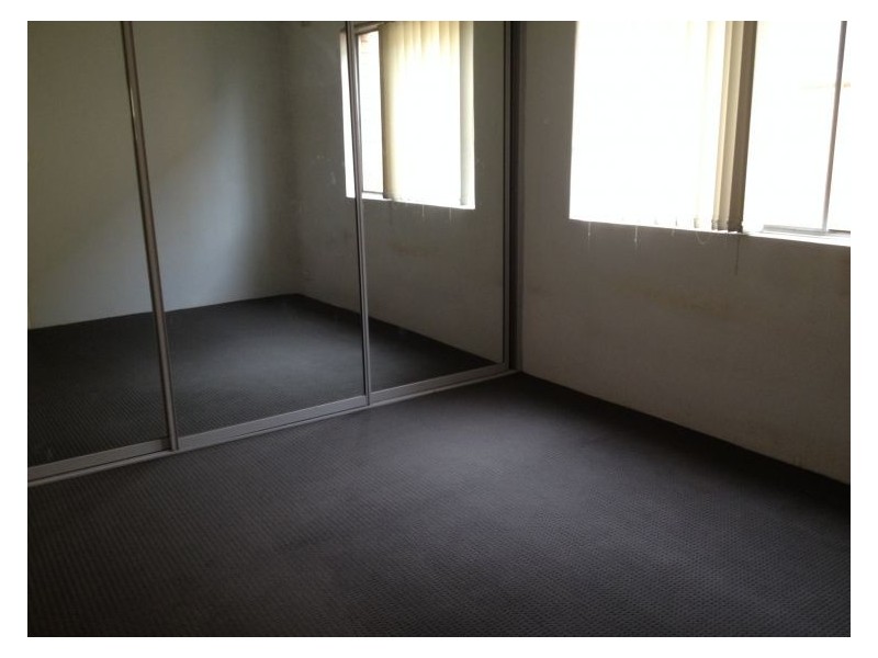 8/31 speed street, Liverpool NSW 2170