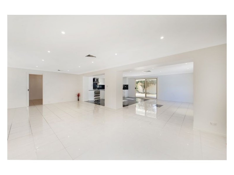 2b Yarrabee Road, Winston Hills NSW 2153