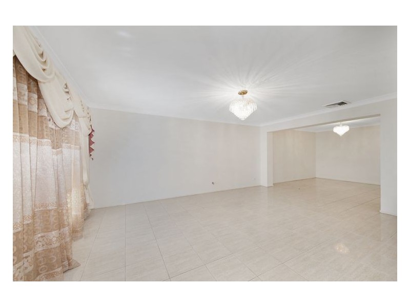 2b Yarrabee Road, Winston Hills NSW 2153