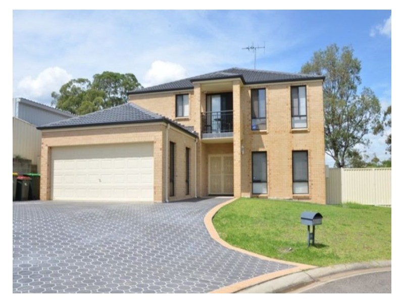 19 Yew Place, Casula NSW 2170