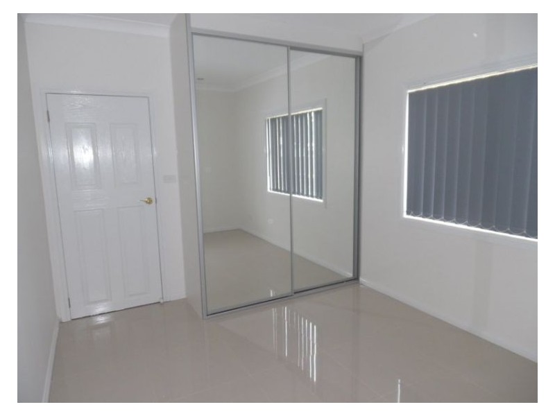 16A Rosemont Avenue, Smithfield NSW 2164