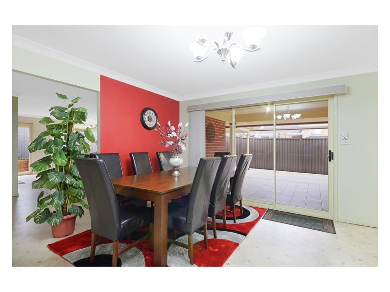 36 Edgeware Road, Prospect NSW 2148