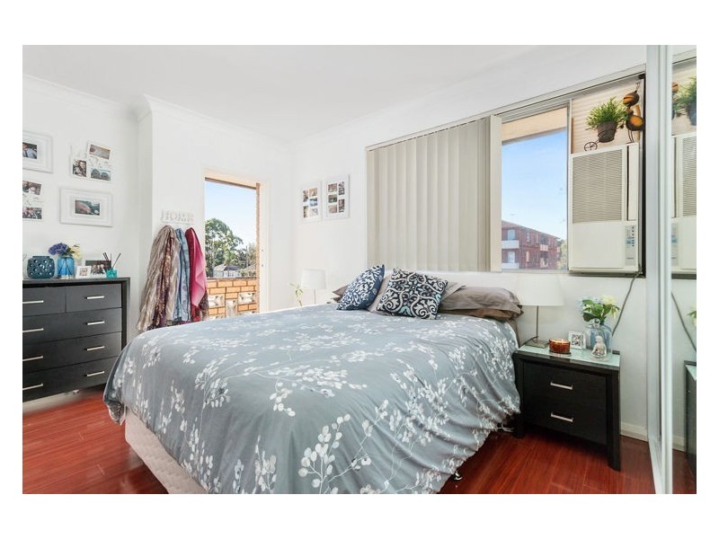 8/87 Smart Street, Fairfield NSW 2165